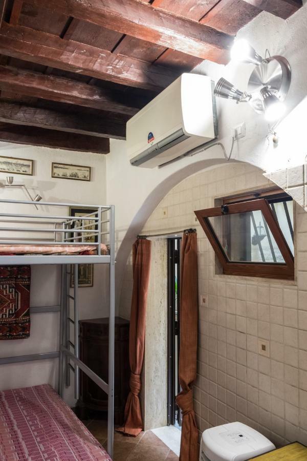 Nicolaiano House - Scardicchio Maisons Bari Zimmer foto